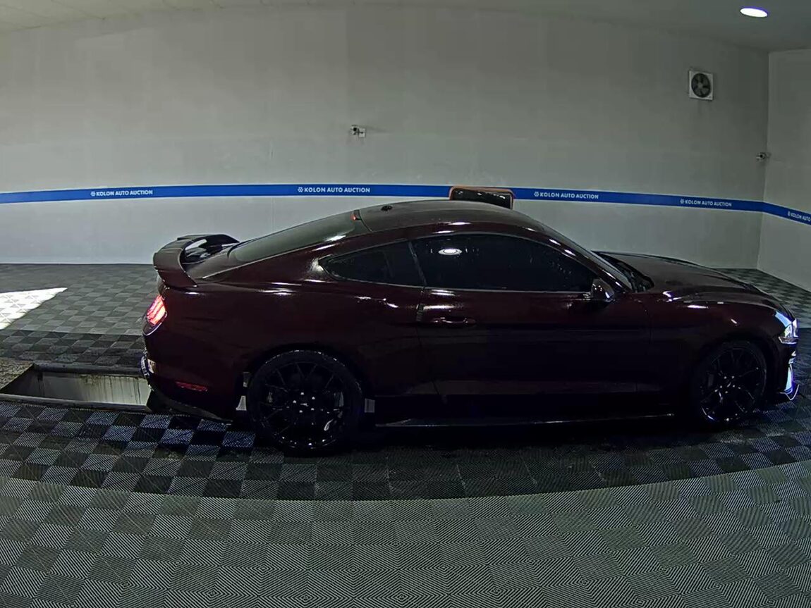 FORD MUSTANG (6TH GEN) COUPE 2.3 PREMIUM 2018 - zdjęcie 4