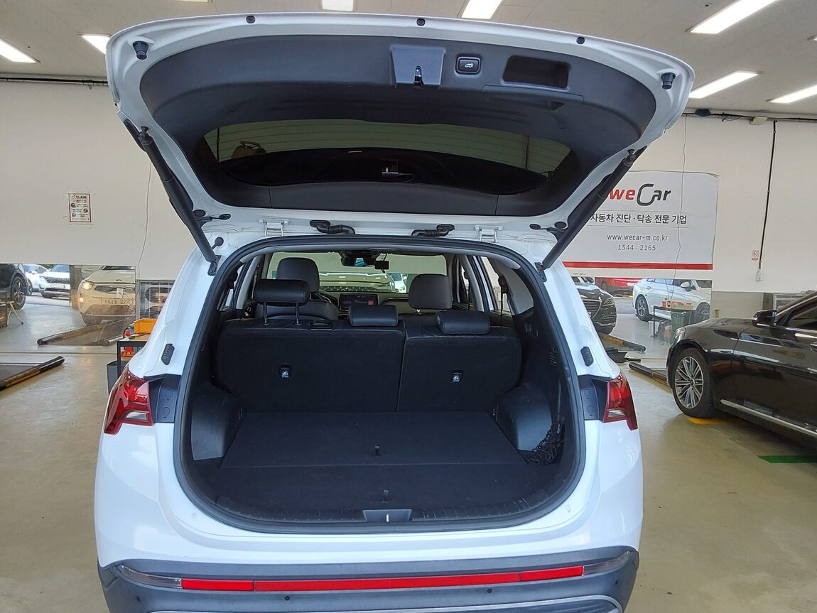 HYUNDAI THE NEW SANTA FE DIESEL 2.2 2WD PRESTIGE 2021 - zdjęcie 15