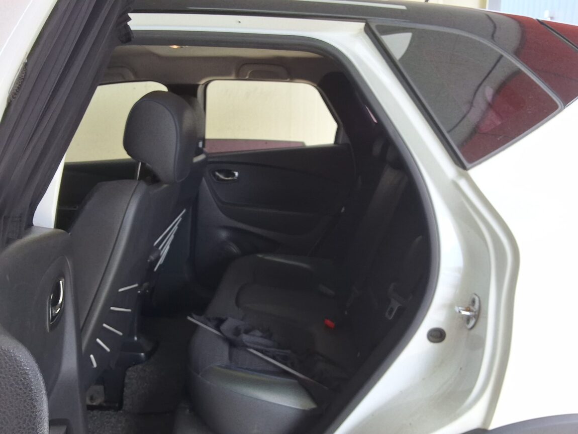 RENAULT (SAMSUNG) QM3 RE SIGNATURE ETOILE WHITE BODY 2017 - zdjęcie 13