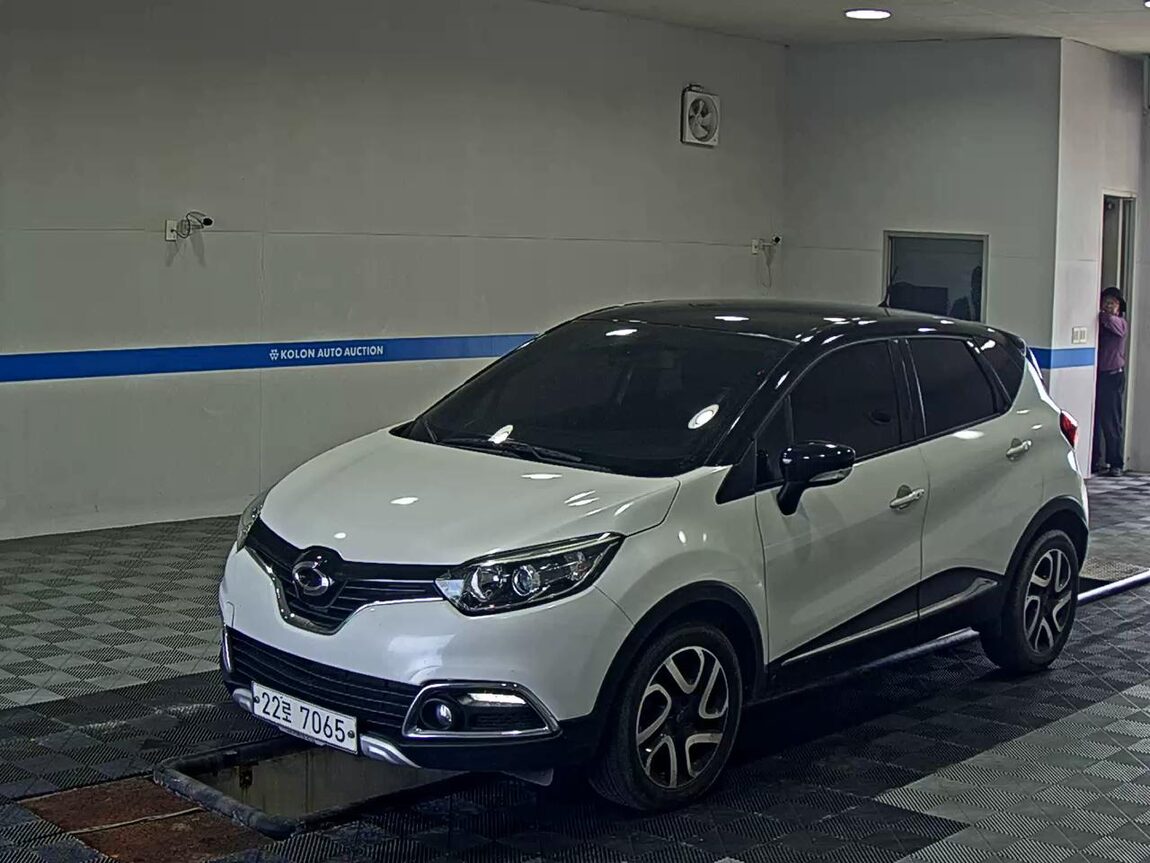 RENAULT (SAMSUNG) QM3 RE SIGNATURE ETOILE WHITE BODY 2017 - zdjęcie 2