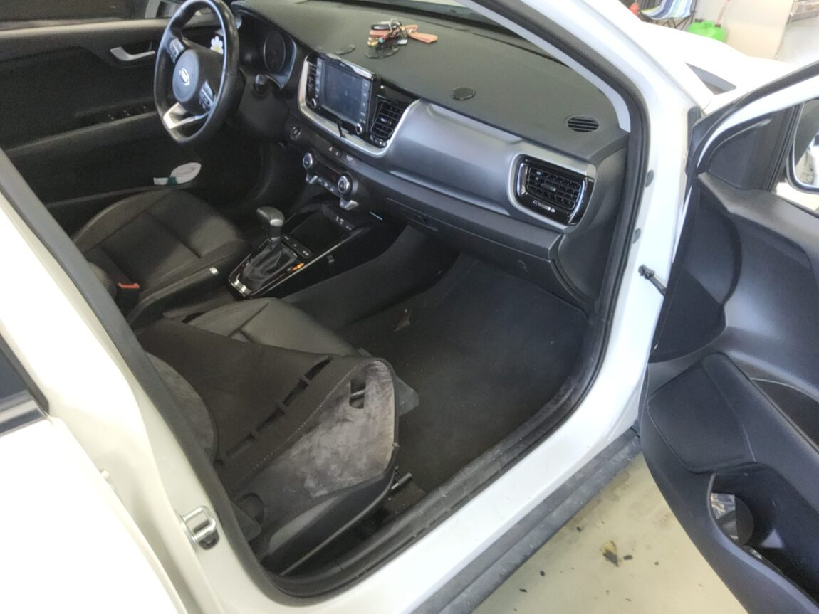 KIA STONIC U2 1.6 DIESEL TRENDY 2019 - zdjęcie 14