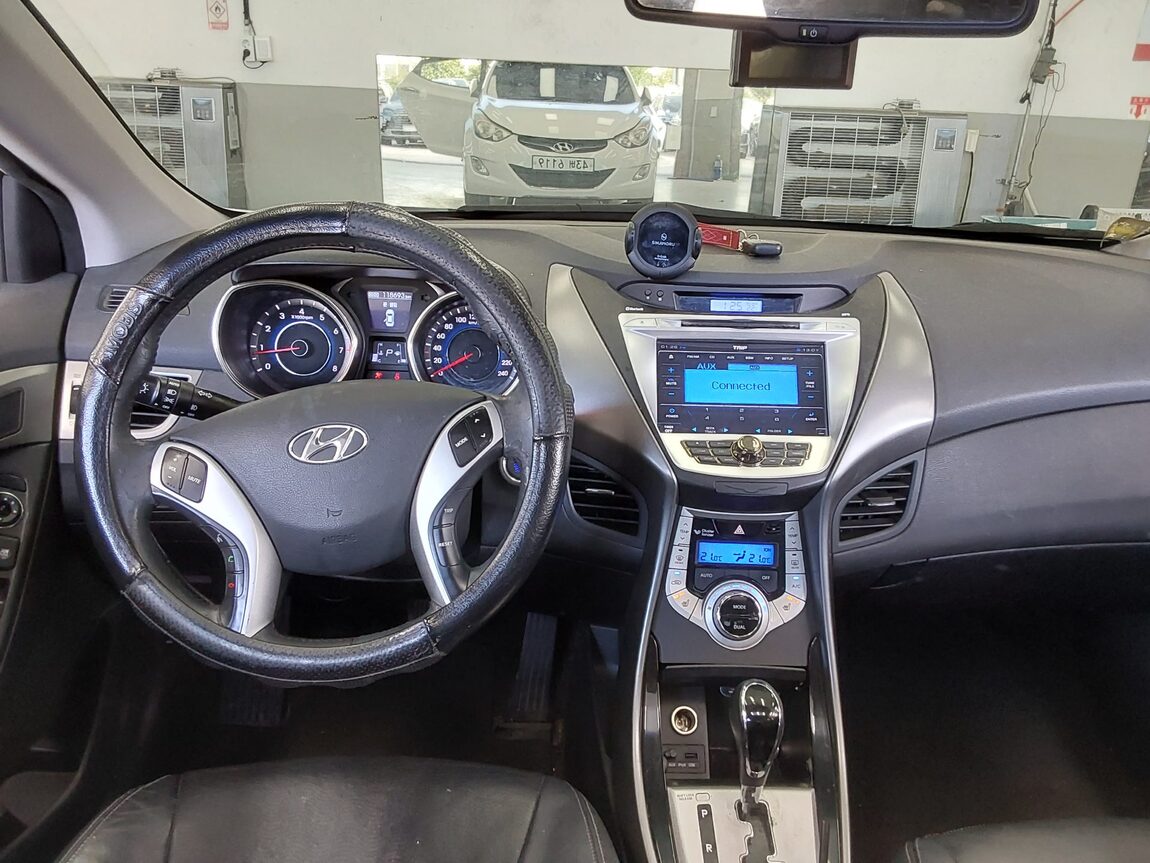 HYUNDAI AVANTE MD M16 GDi PREMIER 2012 - zdjęcie 11
