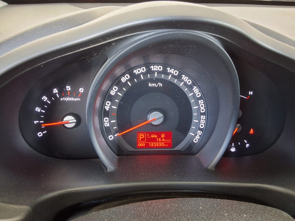KIA SPORTAGE R DIESEL R2.0 2WD TLX LUXURY MODEL 2011 - zdjęcie 9