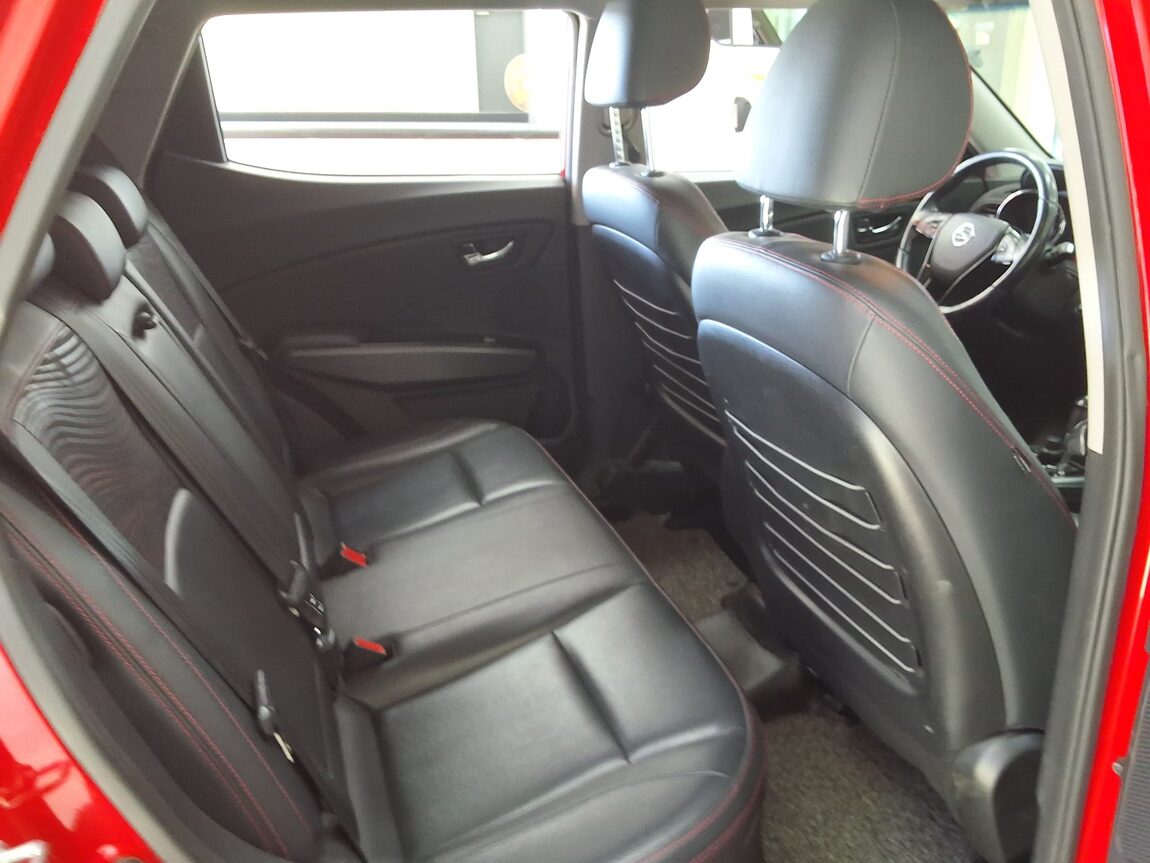KG MOBILITY (SSANGYONG) TIVOLI AIR DIESEL 2WD RX 2016 - zdjęcie 14