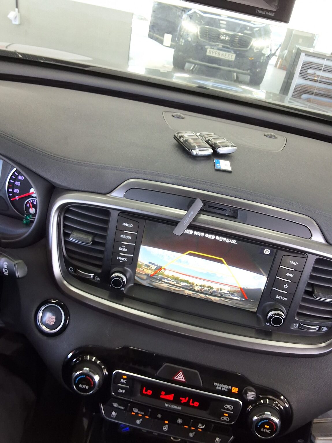 KIA THE NEW SORENTO DIESEL R2.0 2WD NOBLESSE 2020 - zdjęcie 17