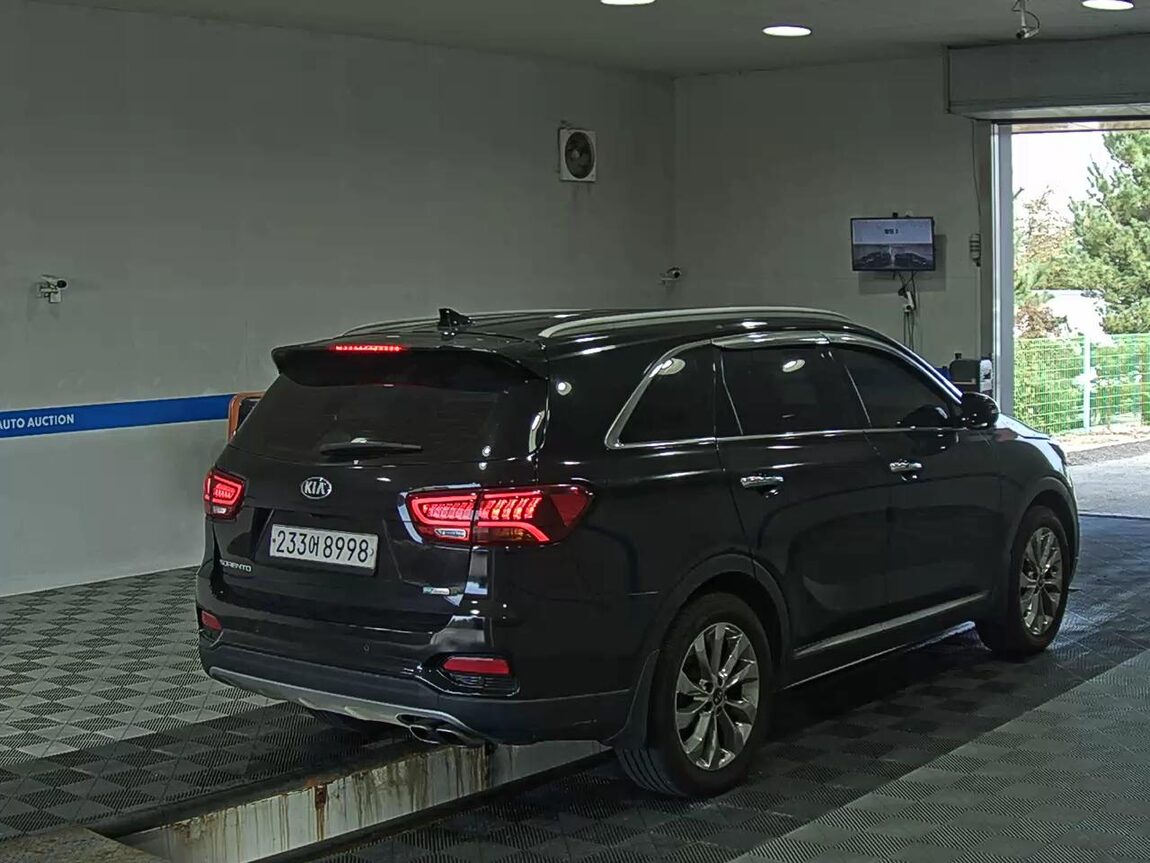 KIA THE NEW SORENTO DIESEL R2.0 2WD NOBLESSE 2020 - zdjęcie 5