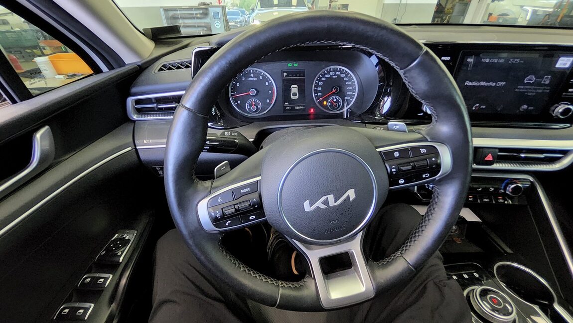 KIA NEW K5 (DL3) 2.0 LPI RENTAL CAR STANDARD 2023 - zdjęcie 18