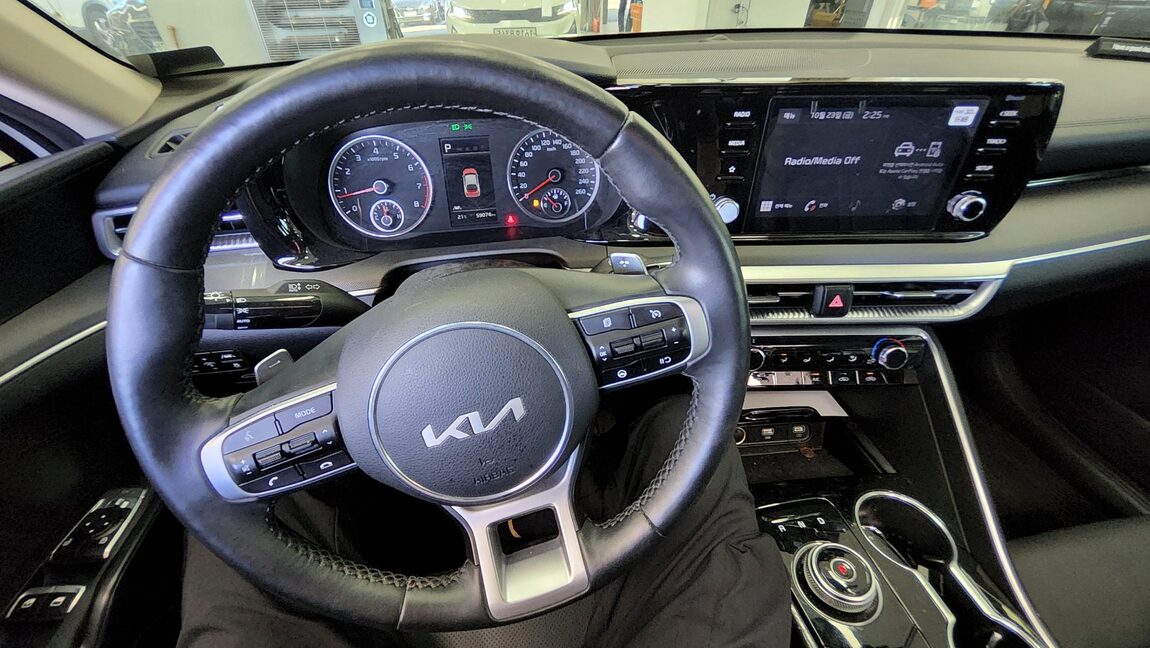 KIA NEW K5 (DL3) 2.0 LPI RENTAL CAR STANDARD 2023 - zdjęcie 19