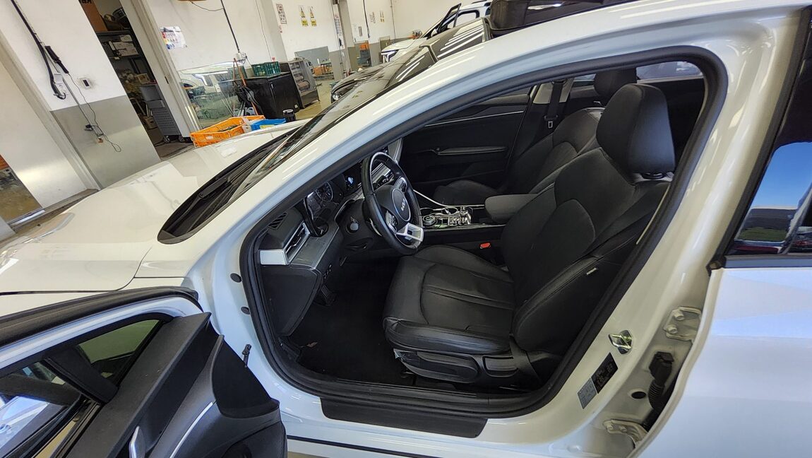 KIA NEW K5 (DL3) 2.0 LPI RENTAL CAR STANDARD 2023 - zdjęcie 10