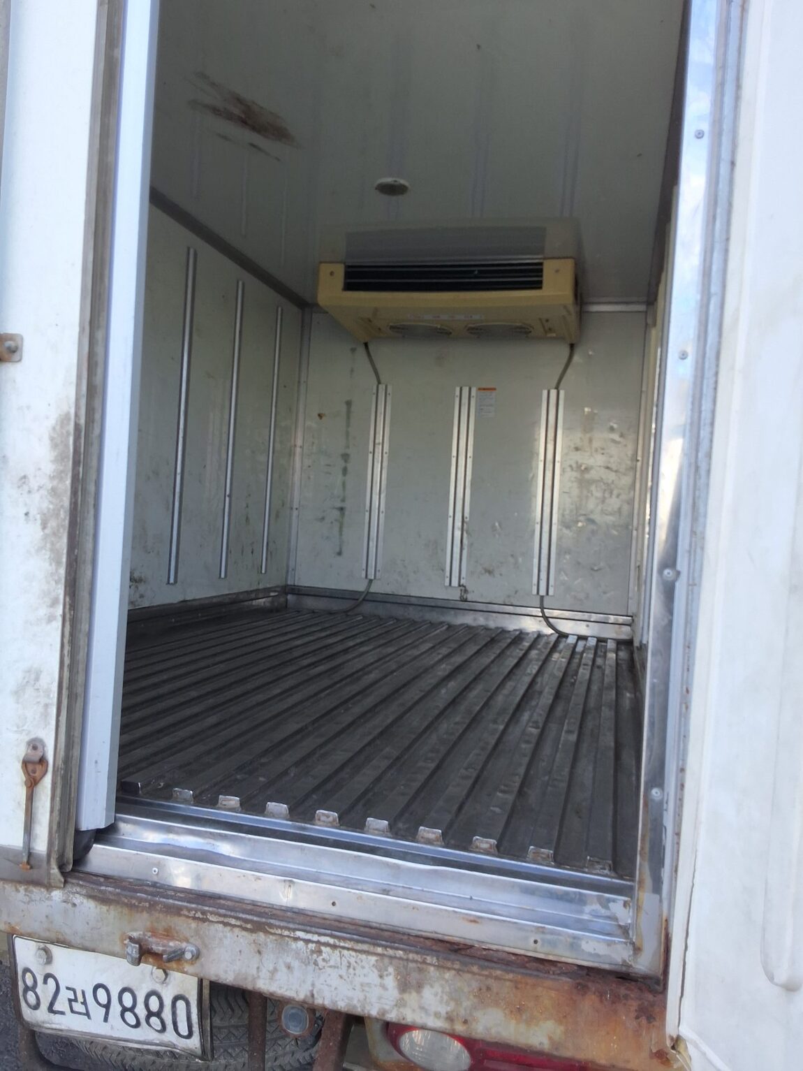 HYUNDAI PORTER II FREEZER BOX TRUCK SUPER CAB 2012 - zdjęcie 13
