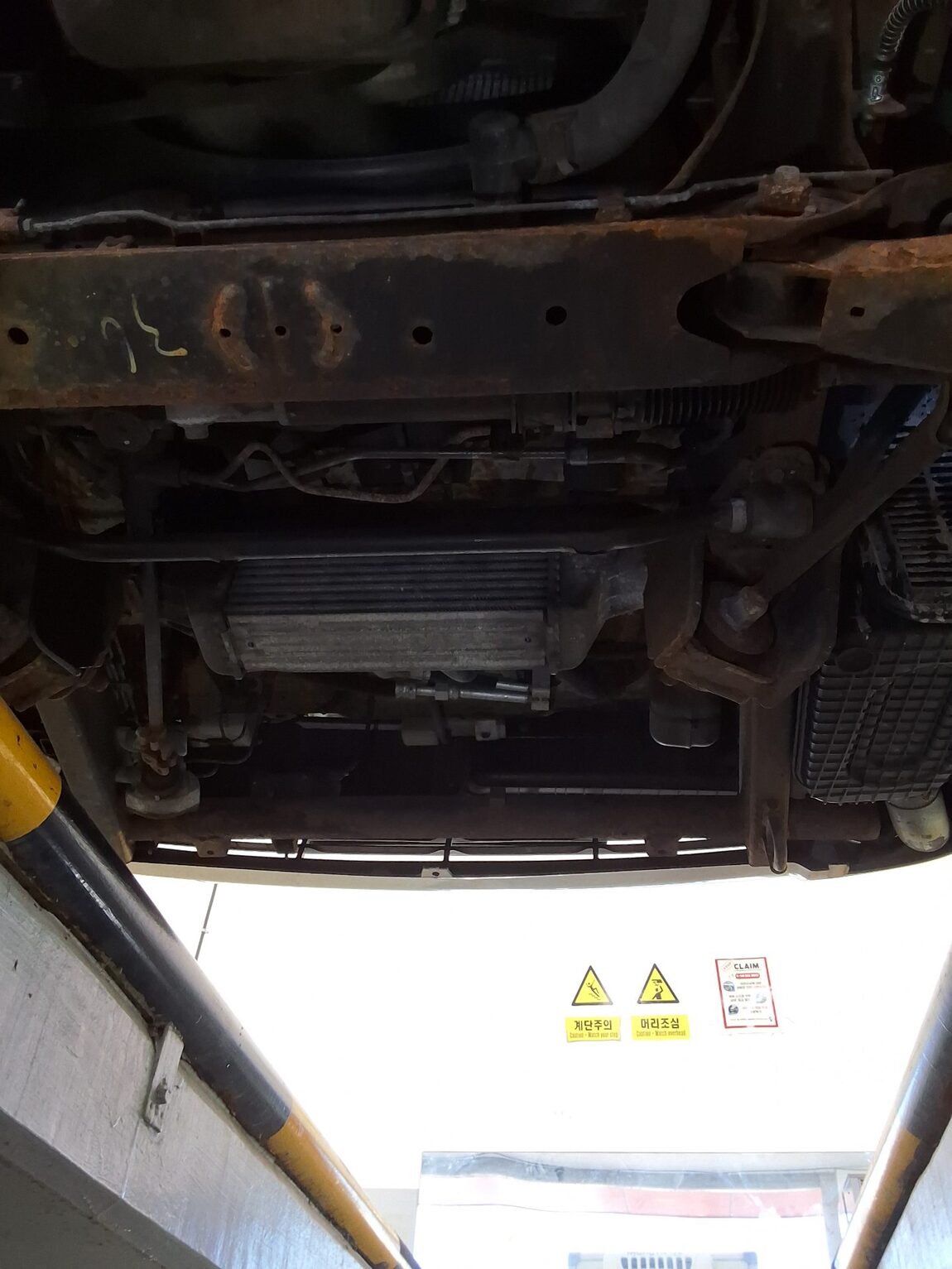 HYUNDAI PORTER II FREEZER BOX TRUCK SUPER CAB 2012 - zdjęcie 26