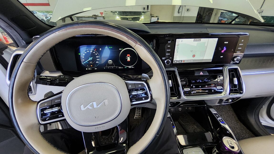 KIA NEW SORENTO HYBRID (MQ4) 1.6 HEV 2WD GRAVITY 2023 - zdjęcie 18