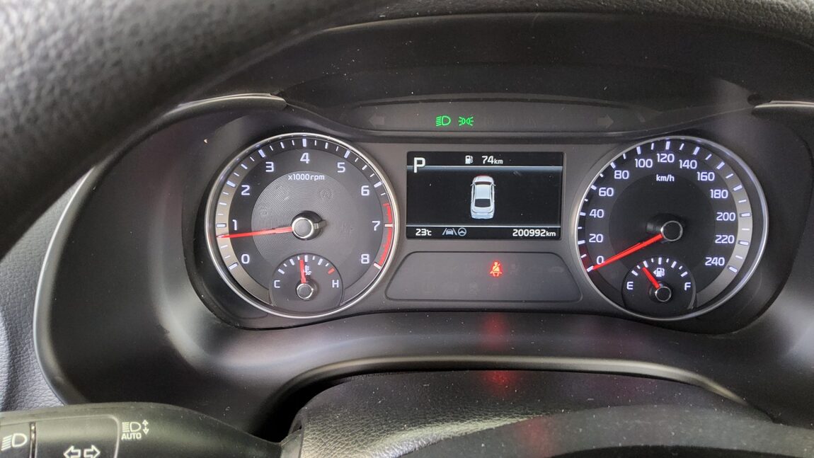 KIA THE NEW K3 1.6 GASOLINE TRENDY 2023 - zdjęcie 9