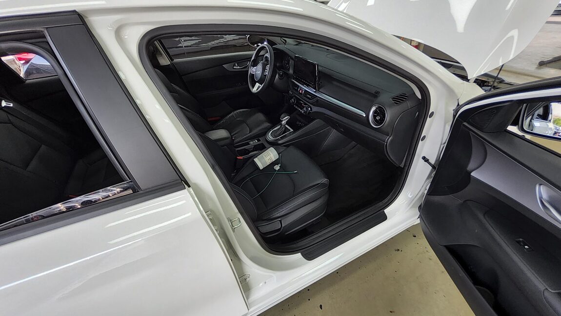 KIA THE NEW K3 1.6 GASOLINE TRENDY 2023 - zdjęcie 14