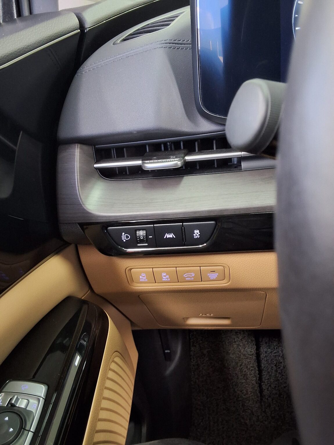 KIA NEW CARNIVAL (KA4) 9-SEATER DIESEL NOBLESSE 2023 - zdjęcie 20
