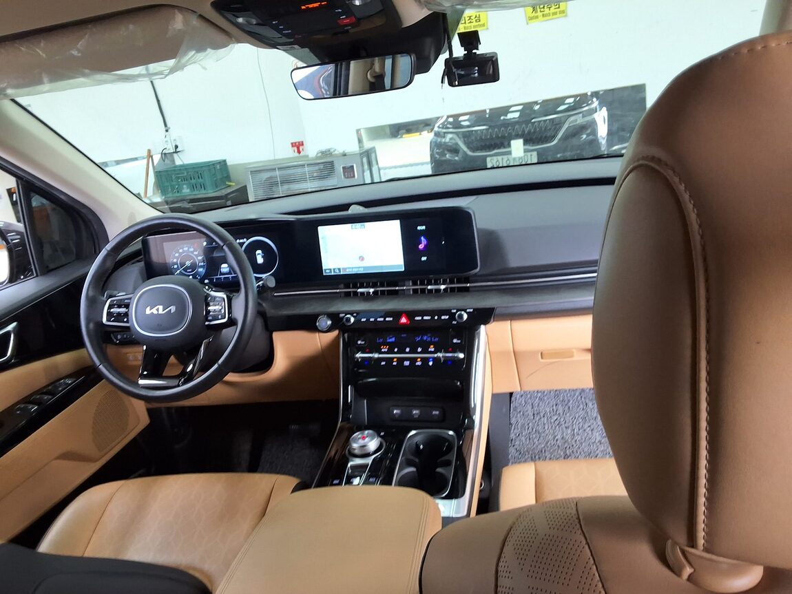 KIA NEW CARNIVAL (KA4) 9-SEATER DIESEL NOBLESSE 2023 - zdjęcie 11