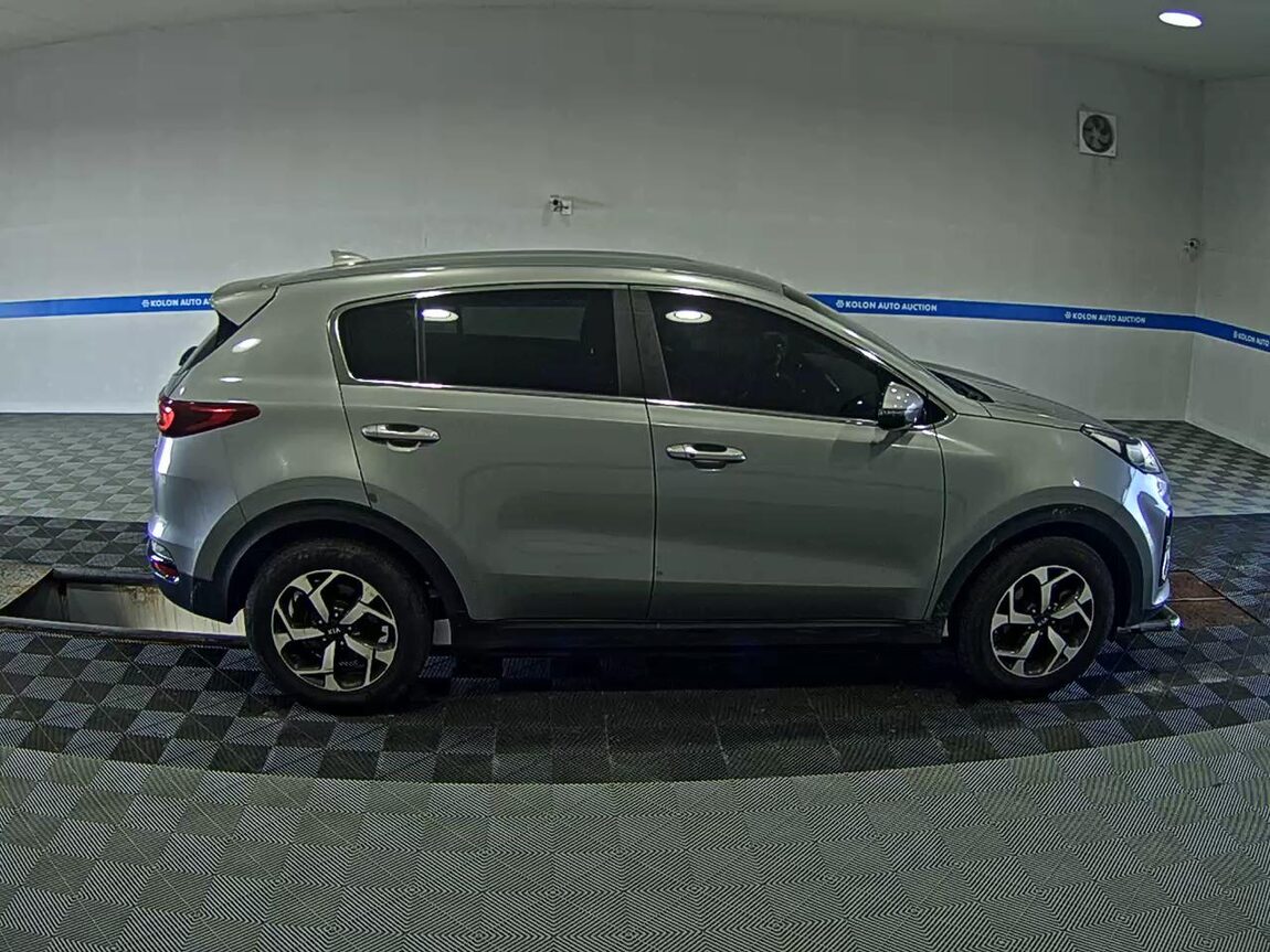 KIA SPORTAGE THE BOLD R2.0 DIESEL 2WD TRENDY 2020 - zdjęcie 4