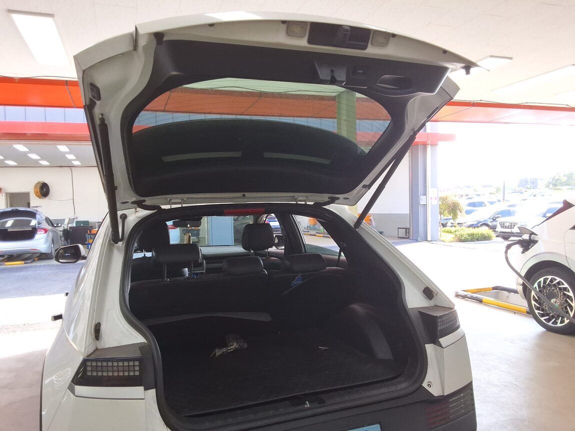 HYUNDAI IONIQ 5 EV 2WD STANDARD COMMERCIAL 2022 - zdjęcie 16