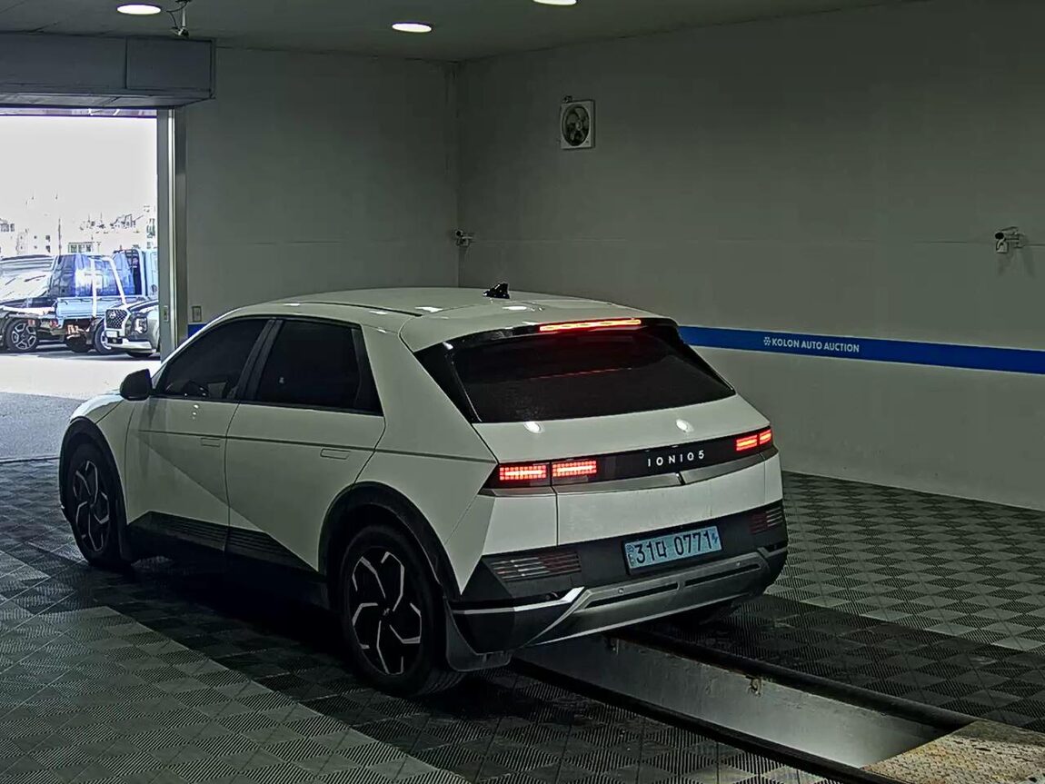 HYUNDAI IONIQ 5 EV 2WD STANDARD COMMERCIAL 2022 - zdjęcie 6