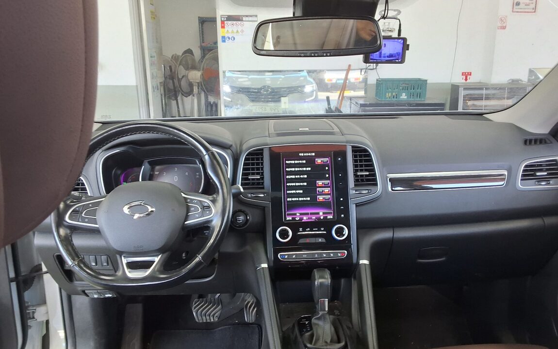 RENAULT (SAMSUNG) QM6 2.0 dCi 4WD RE SIGNATURE 2018 - zdjęcie 11