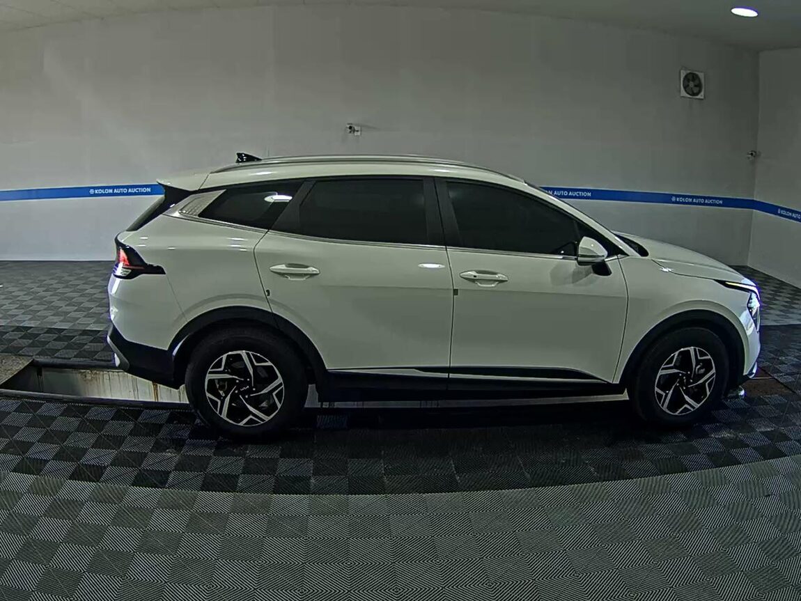 KIA THE ALL NEW SPORTAGE 2.0 DIESEL 2WD PRESTIGE 2023 - zdjęcie 4