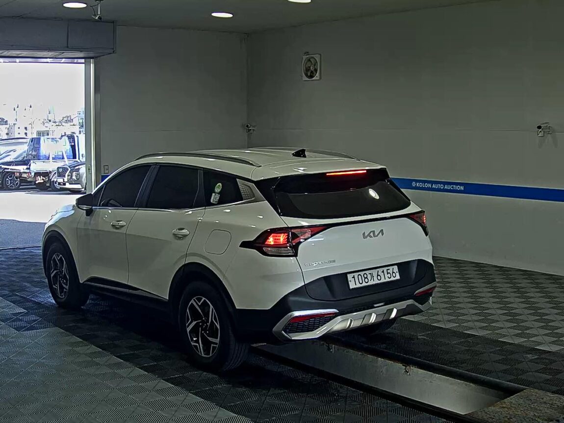 KIA THE ALL NEW SPORTAGE 2.0 DIESEL 2WD PRESTIGE 2023 - zdjęcie 6