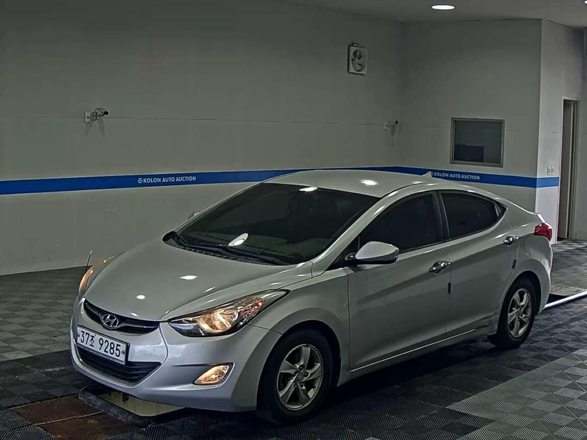 HYUNDAI AVANTE MD M16 GDi SMART 2013 - zdjęcie 2