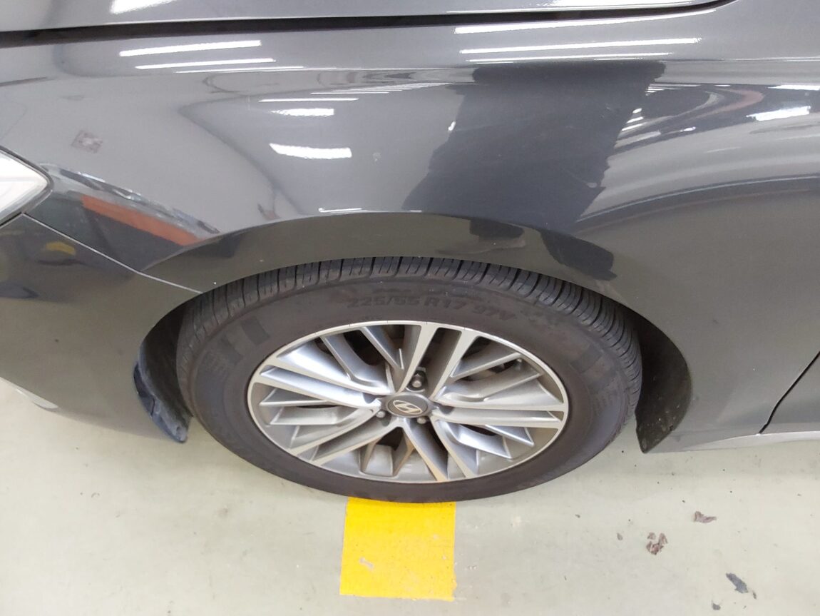 HYUNDAI GRANDEUR IG 2.4 GDi MODERN 2018 - zdjęcie 20