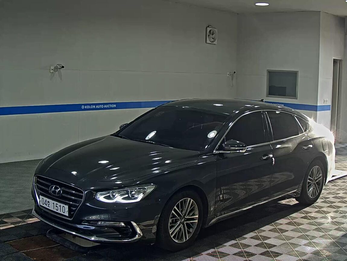 HYUNDAI GRANDEUR IG 2.4 GDi MODERN 2018 - zdjęcie 2