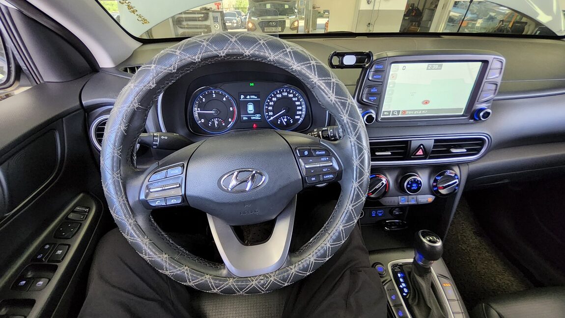 HYUNDAI KONA 1.6 DIESEL 2WD MODERN TECH 2018 - zdjęcie 18