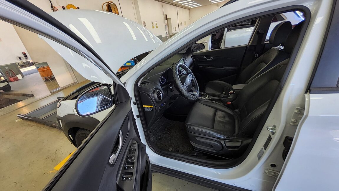 HYUNDAI KONA 1.6 DIESEL 2WD MODERN TECH 2018 - zdjęcie 10