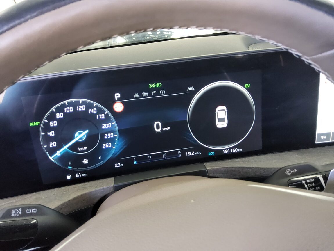 KIA K8 HYBRID HEV NOBLESSE 2023 - zdjęcie 9