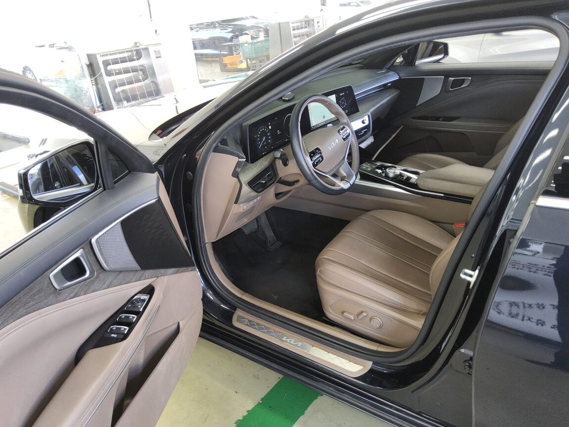 KIA K8 HYBRID HEV NOBLESSE 2023 - zdjęcie 10