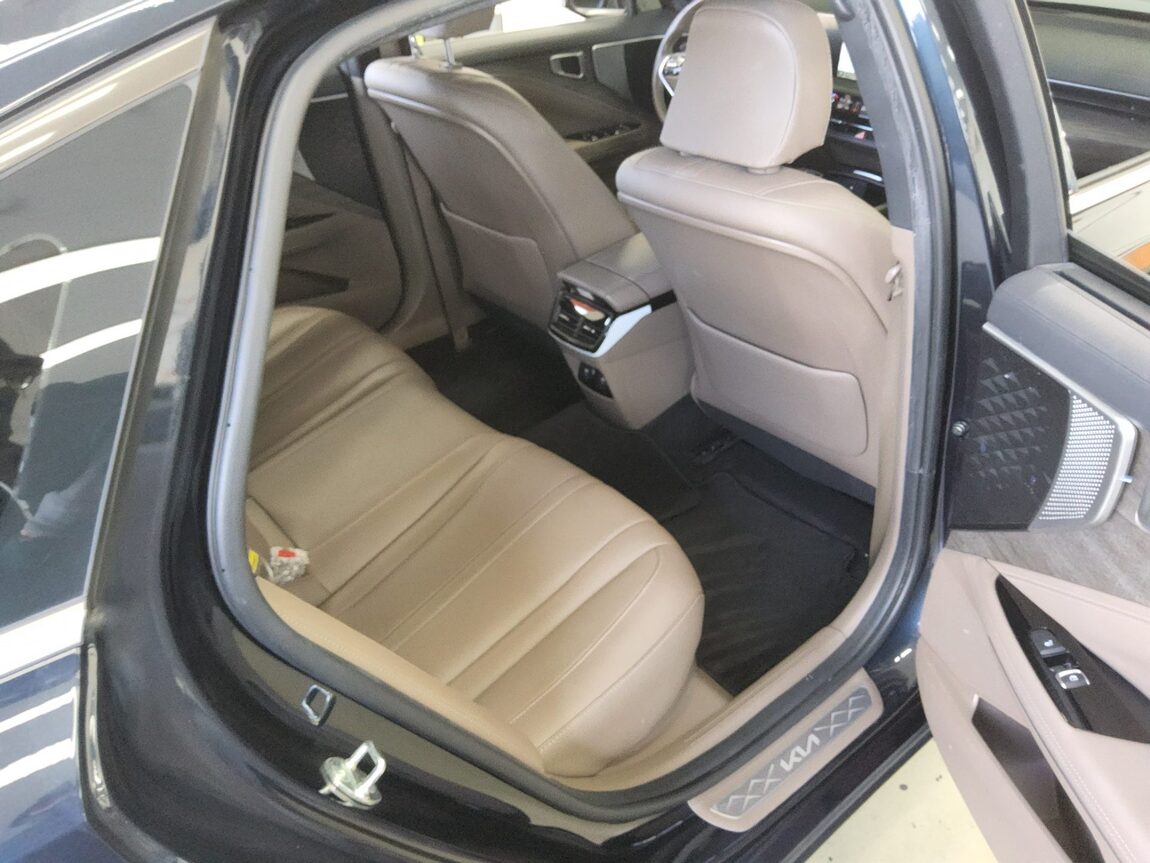 KIA K8 HYBRID HEV NOBLESSE 2023 - zdjęcie 13
