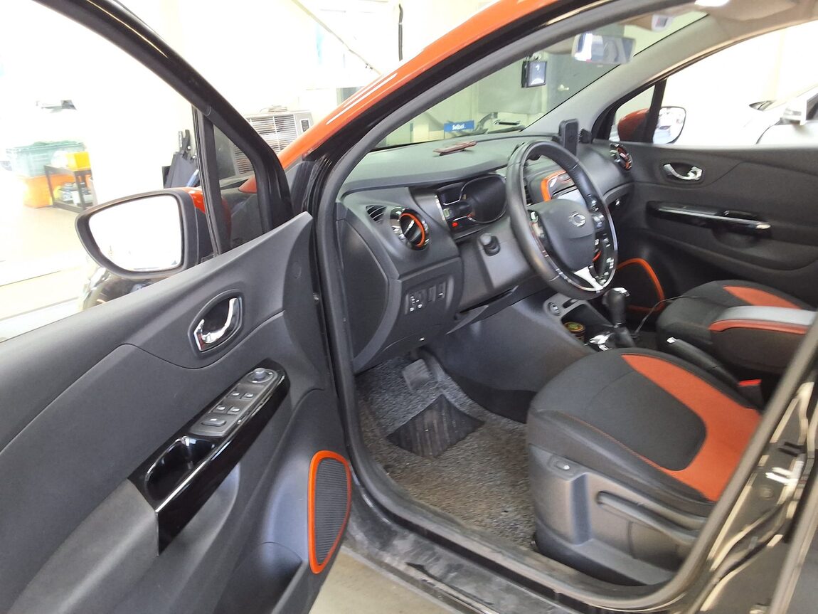 RENAULT (SAMSUNG) QM3 RE 2015 - zdjęcie 11
