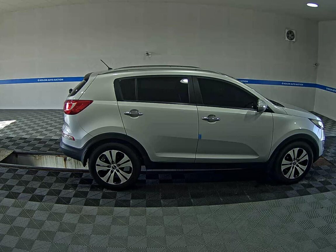 KIA SPORTAGE R DIESEL R2.0 2WD TLX LUXURY MODEL 2013 - zdjęcie 4