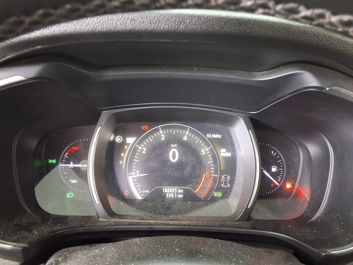 RENAULT (SAMSUNG) QM6 2.0 GDe 2WD LE 2019 - zdjęcie 10