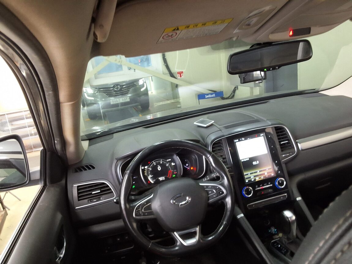 RENAULT (SAMSUNG) QM6 2.0 GDe 2WD LE 2019 - zdjęcie 12