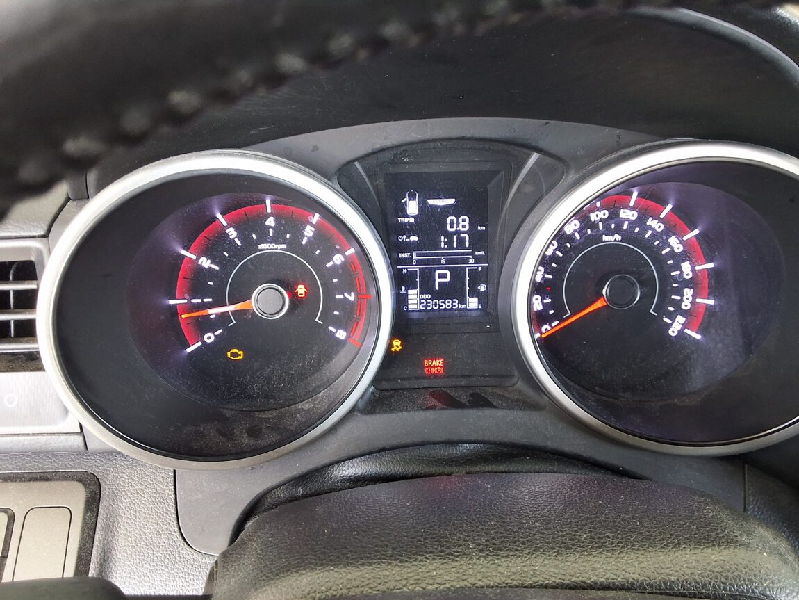 KG MOBILITY (SSANGYONG) TIVOLI AIR GASOLINE 2WD IX 2019 - zdjęcie 9