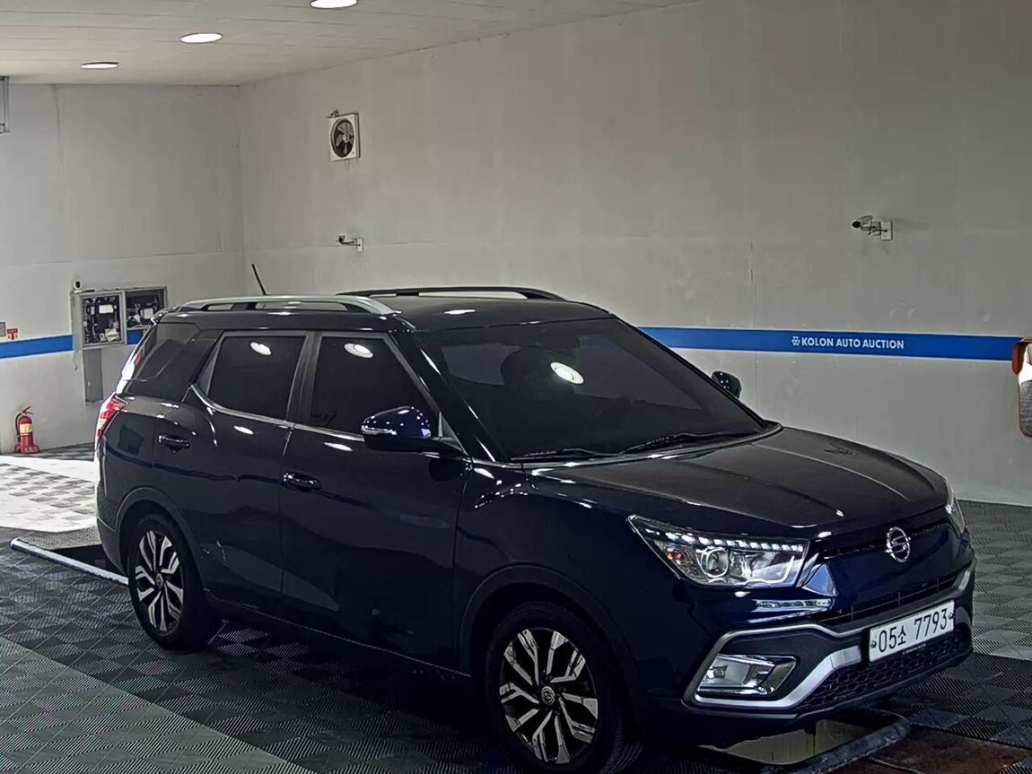 KG MOBILITY (SSANGYONG) TIVOLI AIR GASOLINE 2WD IX 2019 - zdjęcie 3