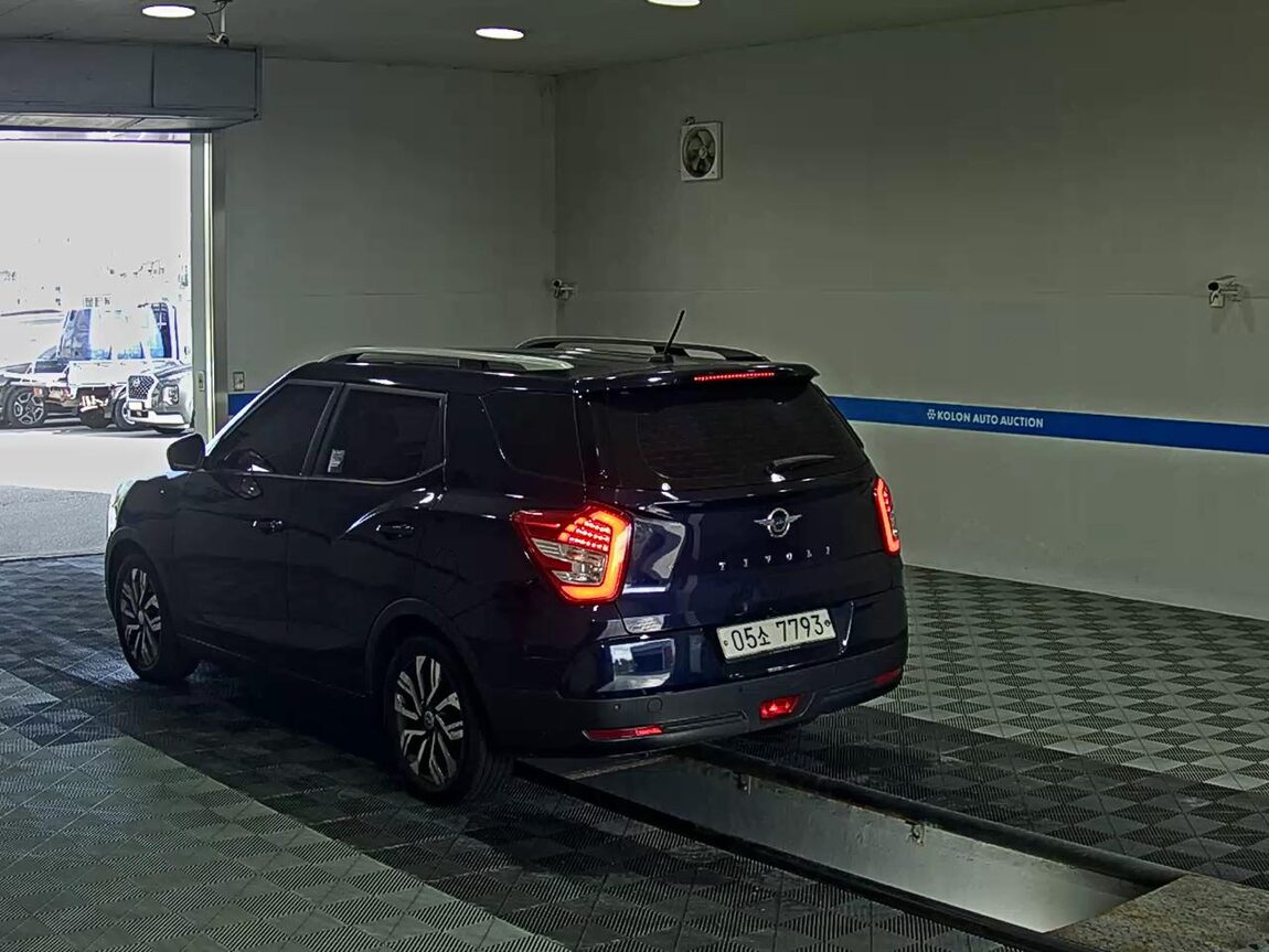 KG MOBILITY (SSANGYONG) TIVOLI AIR GASOLINE 2WD IX 2019 - zdjęcie 6