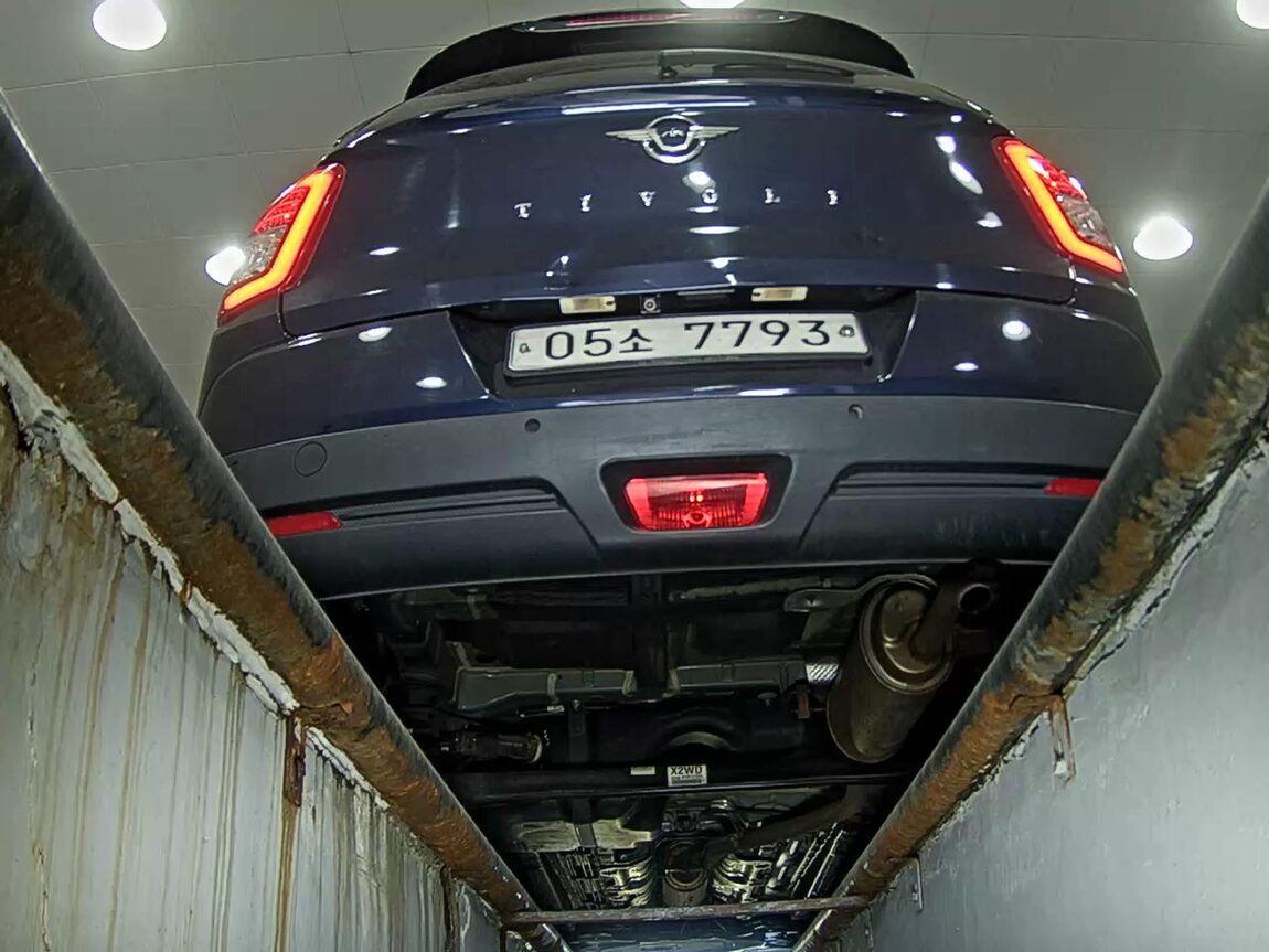KG MOBILITY (SSANGYONG) TIVOLI AIR GASOLINE 2WD IX 2019 - zdjęcie 8