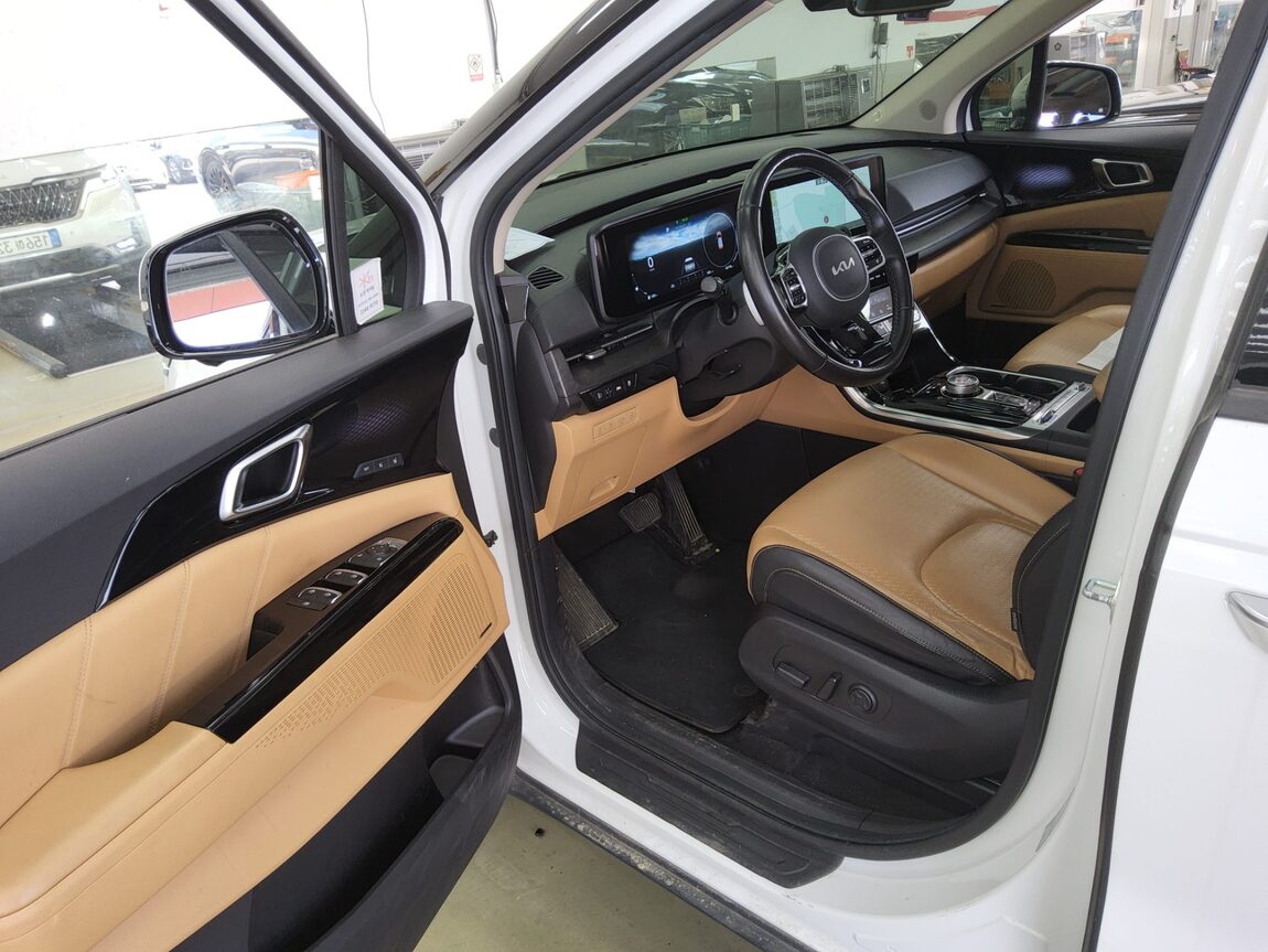 KIA NEW CARNIVAL (KA4) 9-SEATER GASOLINE SIGNATURE 2023 - zdjęcie 10