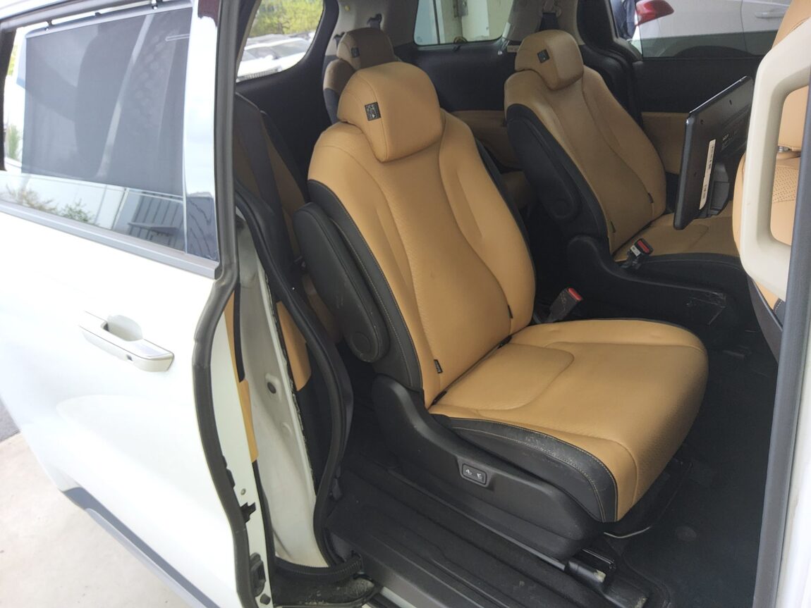 KIA NEW CARNIVAL (KA4) 9-SEATER GASOLINE SIGNATURE 2023 - zdjęcie 13