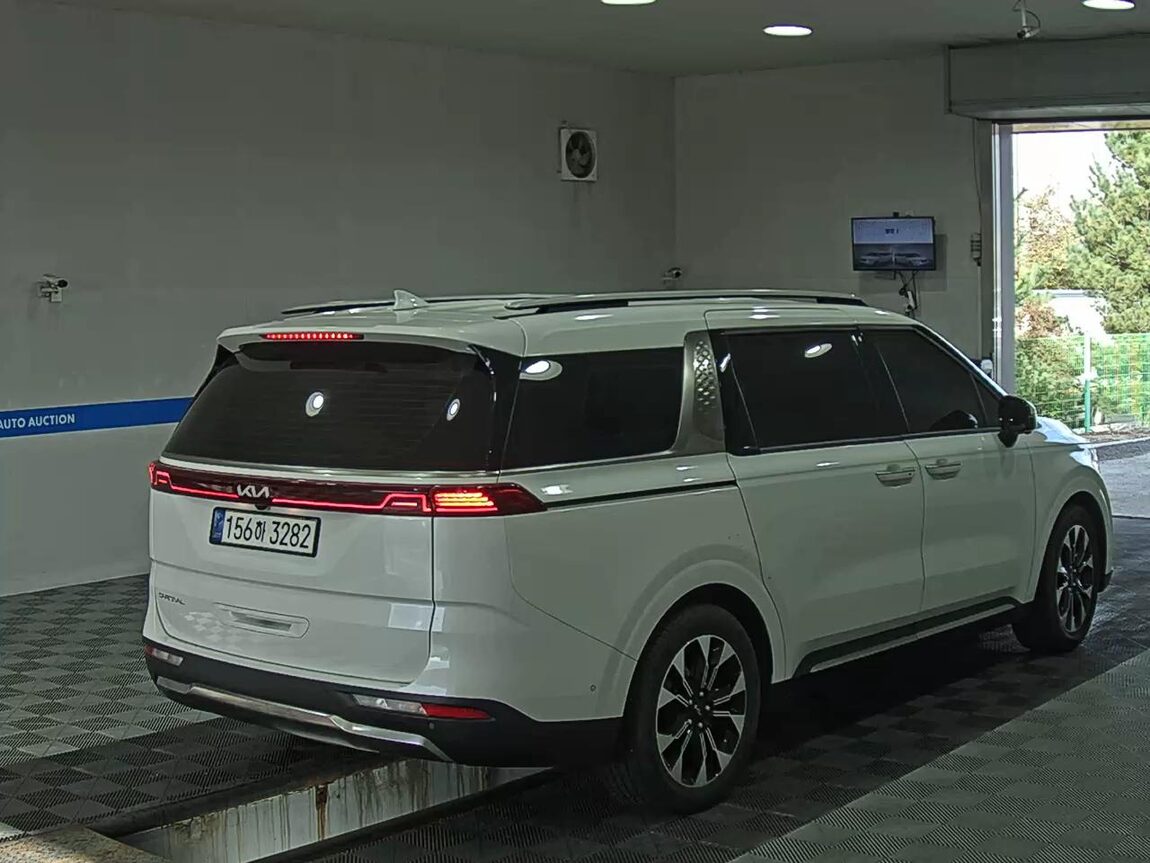KIA NEW CARNIVAL (KA4) 9-SEATER GASOLINE SIGNATURE 2023 - zdjęcie 5