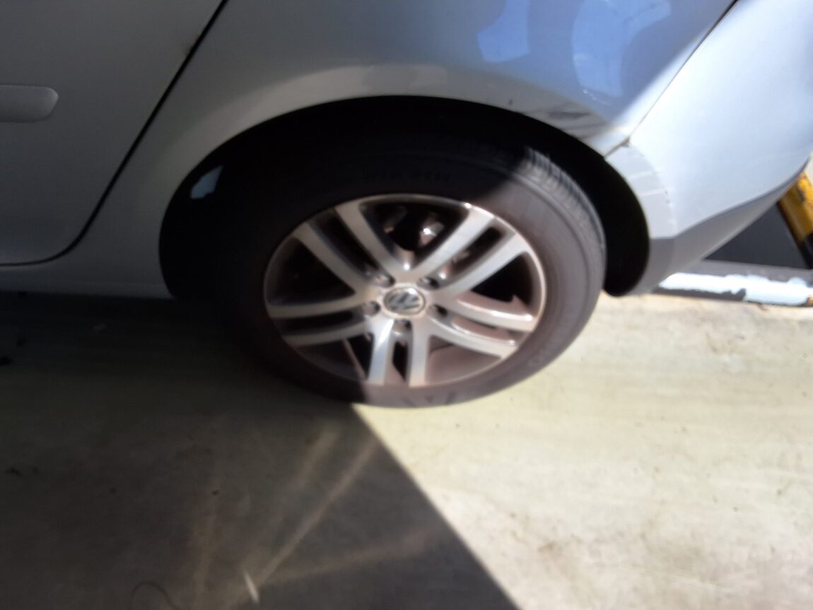 VOLKSWAGEN GOLF (5TH GEN) 2.0 TDI 2009 - zdjęcie 20