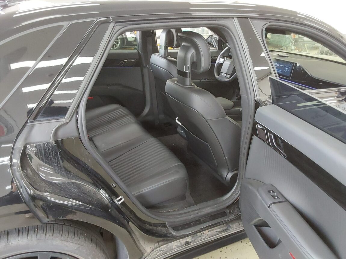 HYUNDAI THE ALL NEW GRANDEUR GASOLINE 3.5 AWD CALLIGRAPHY BLACK INK 2025 - zdjęcie 13