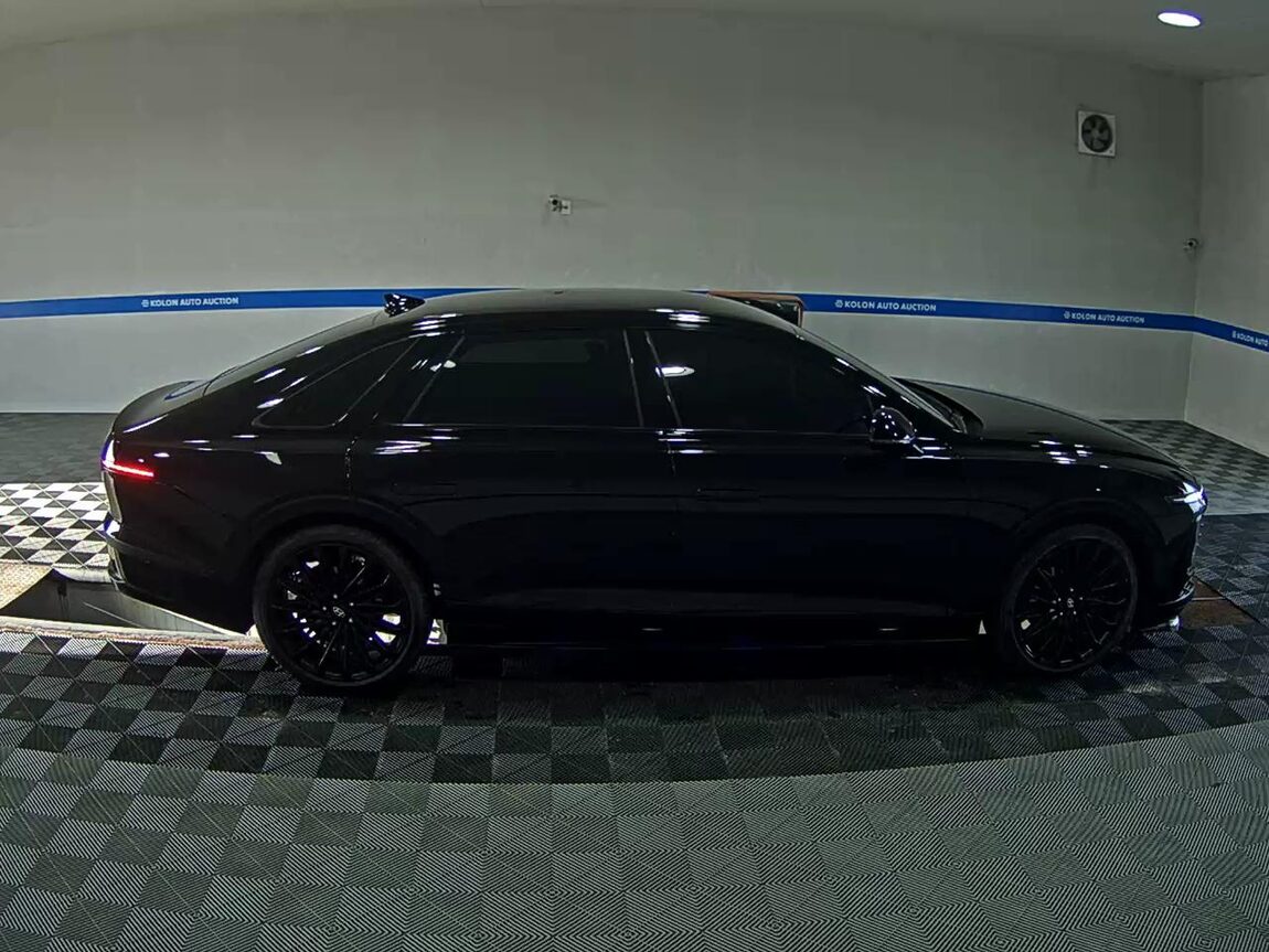 HYUNDAI THE ALL NEW GRANDEUR GASOLINE 3.5 AWD CALLIGRAPHY BLACK INK 2025 - zdjęcie 4
