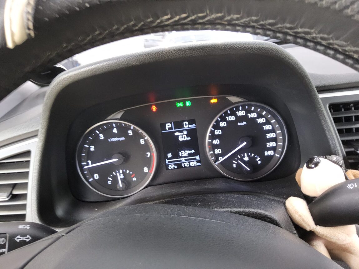 HYUNDAI AVANTE AD 1.6 GDi SMART 2016 - zdjęcie 9