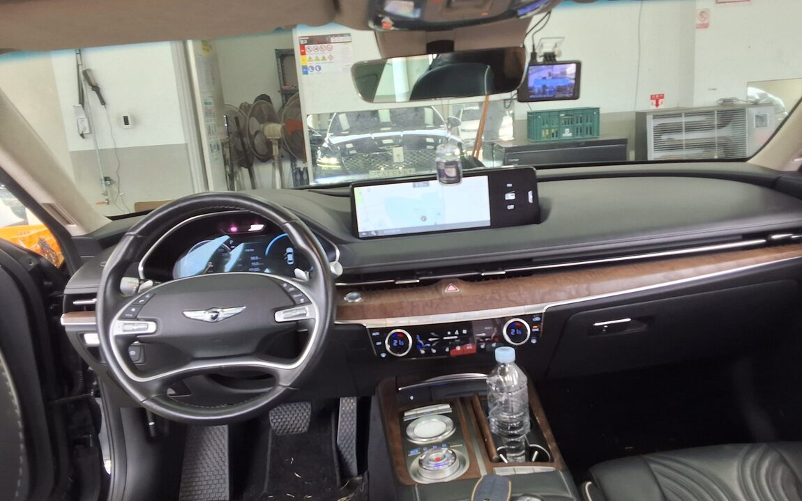 GENESIS THE ALL NEW G80 GASOLINE 2.5 2WD BASE MODEL 2021 - zdjęcie 11